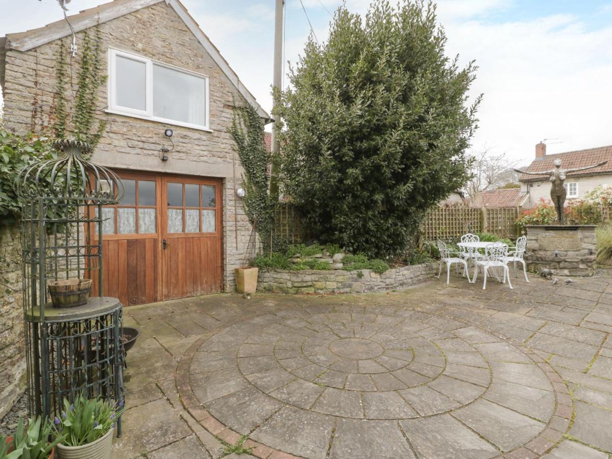 Villa The Coach House Somerton  Esterno foto